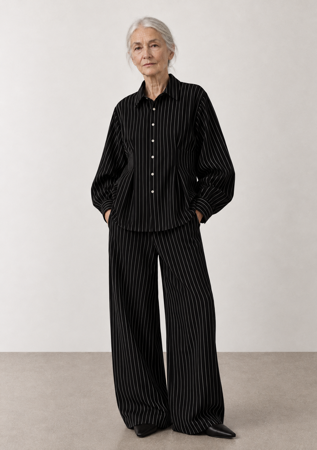 Lazy Monday black pants with stripes, regular